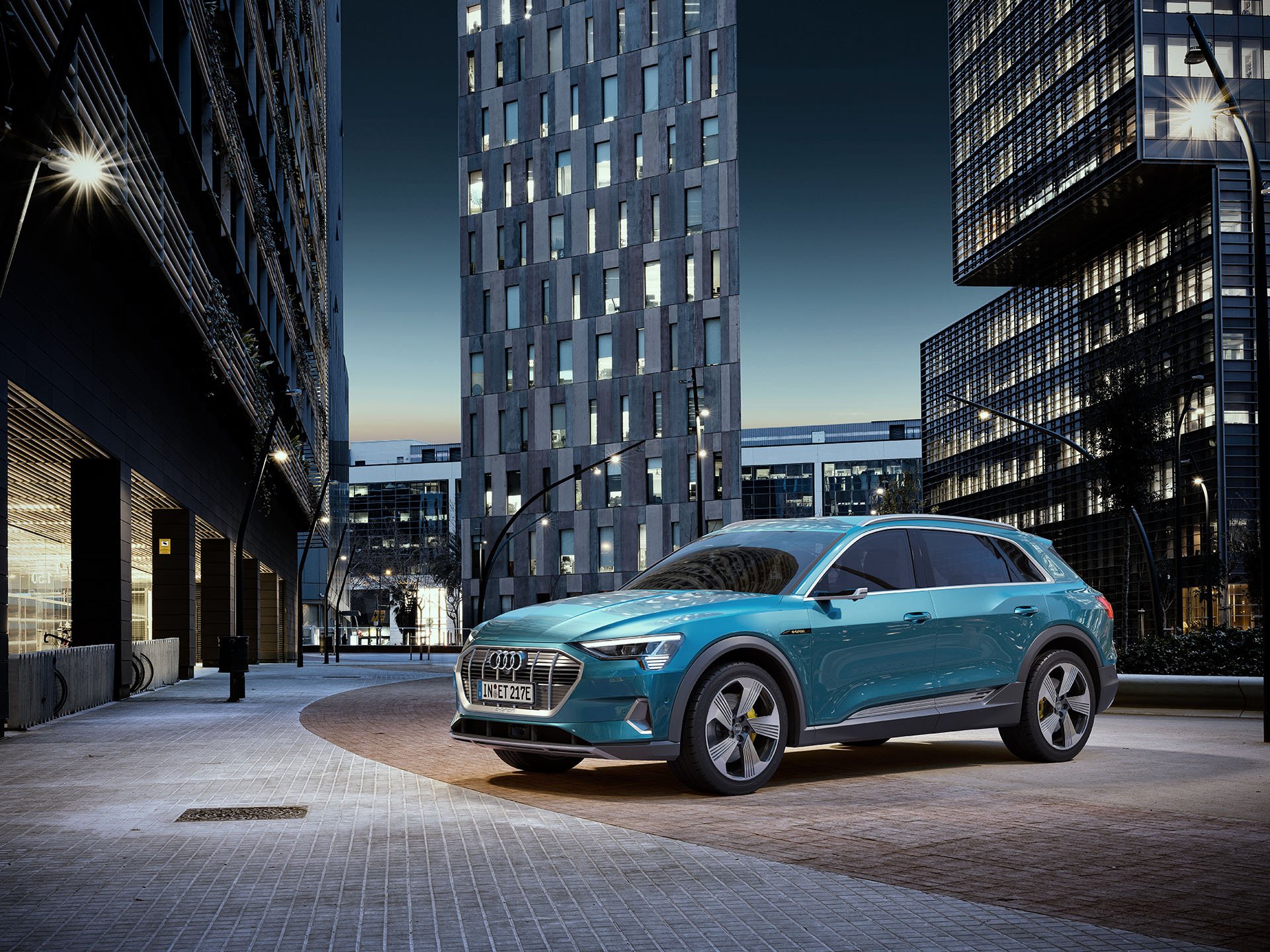CGI images for AUDI e-tron, first 100% AUDI electric car.